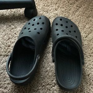 Black used crocs